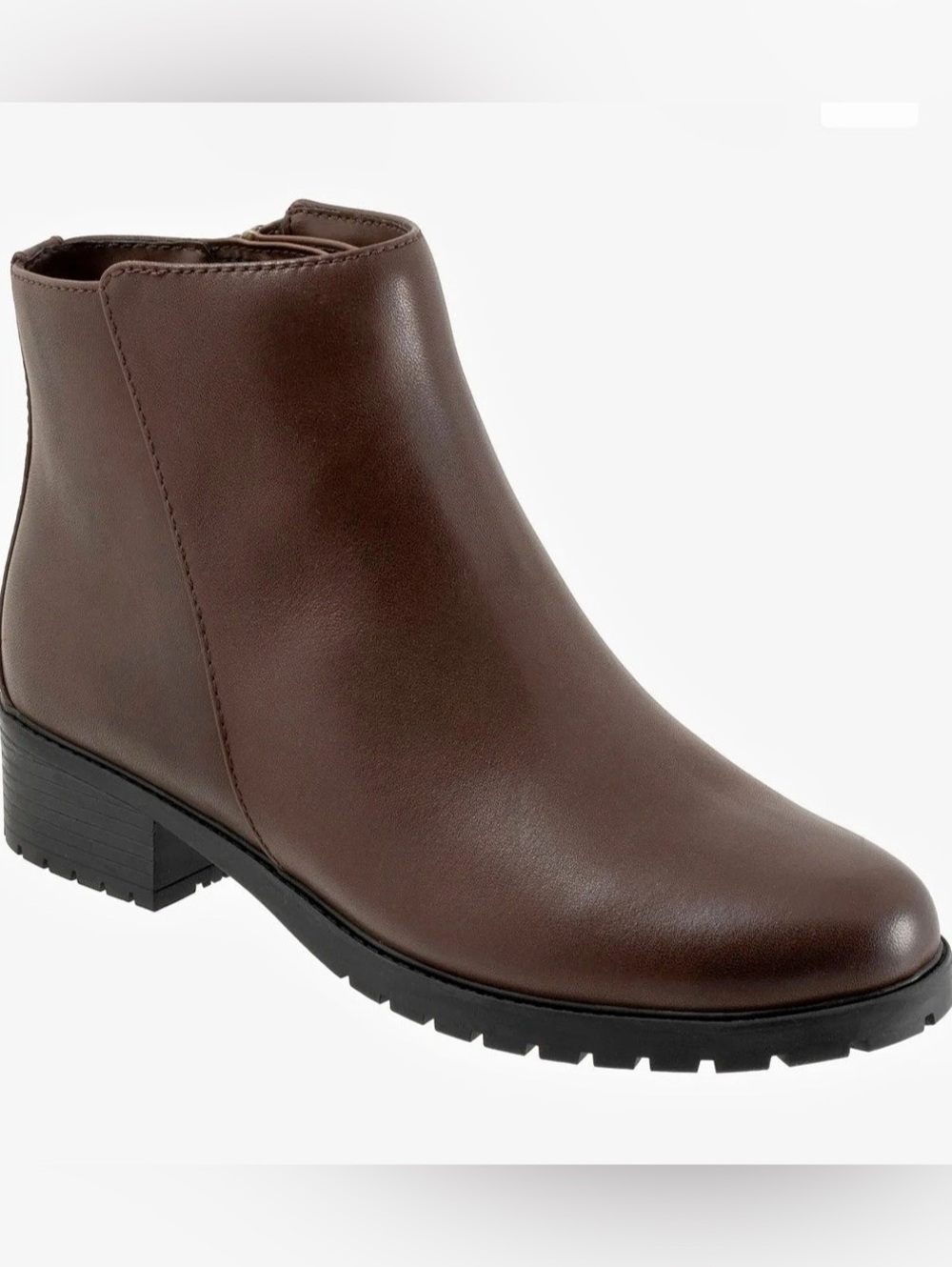 Trotters Margo NWT Dark Brown Leather Ankle Boots with Lug Soles Size 6M